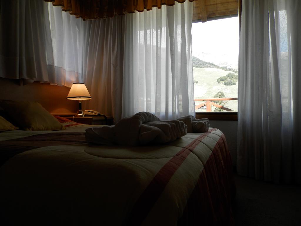 Hotel Punta Condor Cerro Catedral Exterior foto